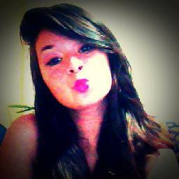 As piores loucuras são as mais sensatas alegrias,o que eu fiz hoje,deixei de herança para aqueles que sonham  em ser como eu..LOUCA :p ..mais FELIZ :)...♥