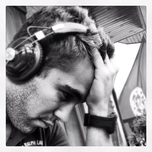 alburom's profile picture. 