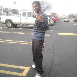 YOUNG NIGGA THATS GETIN IT.#TEAMNOKIDS #TEAMSINGLE