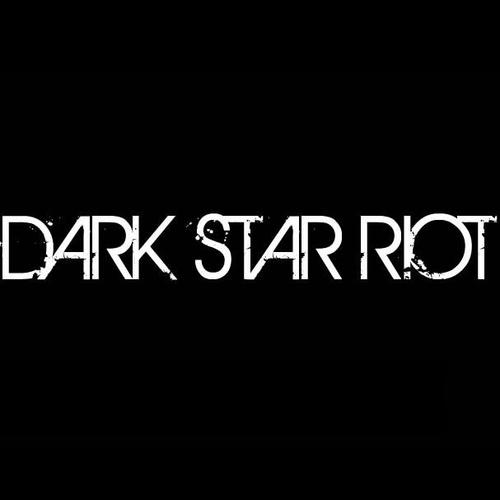 darkstarriot's profile picture. the four piece female fronted modern rock band.