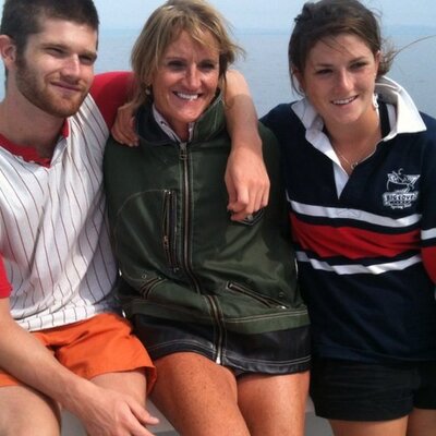 Profile Picture of Colla Jean MacDonald (@CollaJean) on Twitter