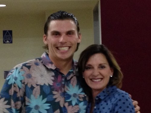 carmel10sdiva's profile picture. 