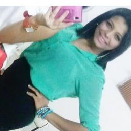 Uma garota pode ser uma mulher,assim como mulheres parecem ser garotinhas.O que define isso são as atitudes,não a idade! http://t.co/38xMEKU1