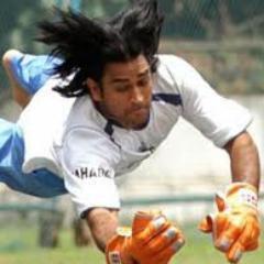 i am a big fan of cricket and dhoni! i live for cricket and i can die for cricket