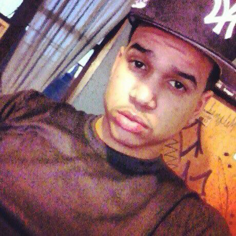 #TeamBadBitxhesOnly Im Mel From #TouchPaper Sooo Just Press The Follow Button !