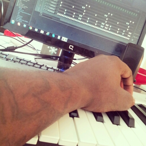 Producer of all kinds...1/2 of #thabadboyz...#hardwork...#teamnosleep...#coolestintheworld Instagram:badboyz_yungmic