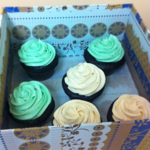 ThatBlackBox's profile picture. That Black Box... Specializing in quality Cupcakes!!!