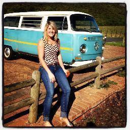 Quirkstar and lover of life. Bare feet and a happy heart.