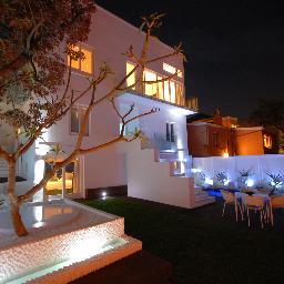 Innovative contemporary style meets urban cool – Villa Zest Boutique Hotel offers sophisticated luxury in an intimate and relaxed setting.