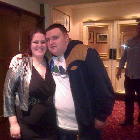 i loves my beautiful girl Leah Gibbs forever and always 08.08.11 was best day of my life :D 

CARDIFF CITY FC TILL I DIE ! :D 

C.C.F.C