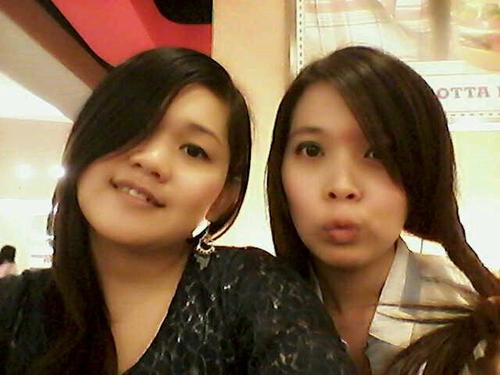 enjoy ur life,stop violence...friendship never die my bestie @vr,@kwetz @achin...