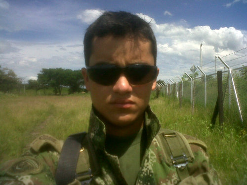 pipepear's profile picture. Soy Un Chico Sencillo Des Complicado & Pra Las Qe Sea.. Sigueme & Te Sigo whatsapp:3134665028