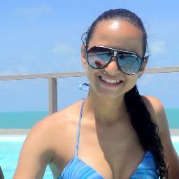 16 anos, Flamenguista, Aquariana.