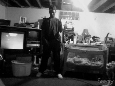 only the family nun more nun less FOLLOW MY LIL CUZ @Thotz_NearYou & FOLLOW THE LOVE OF MY LIFE @_TajhaiBabyy