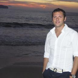 ferrario83's profile picture. Organiziamo un po' di casino?!? io ci sonooooo!!!
ovviamente io porto l'alcool....