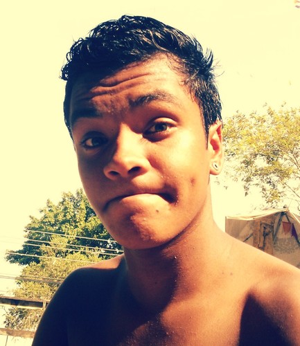 Ser feliz é a prioridade. Me sigam tbm no @1garotobipolar
