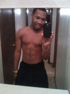 light_upp's profile picture. roll up