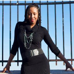 COO at FUNKY SOLE FUNDAMENTALS workshop, preserving Hip Hop, House & Funk styles. Professional Dancer, Choreographer & Instructor.