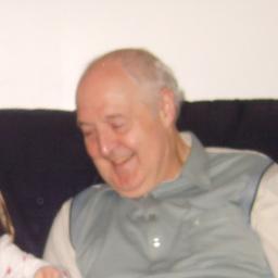 theandrewwood's profile picture. I like to help people with their health, especially weight issues  and am also interested in helping people supplement their incomes using the internet.