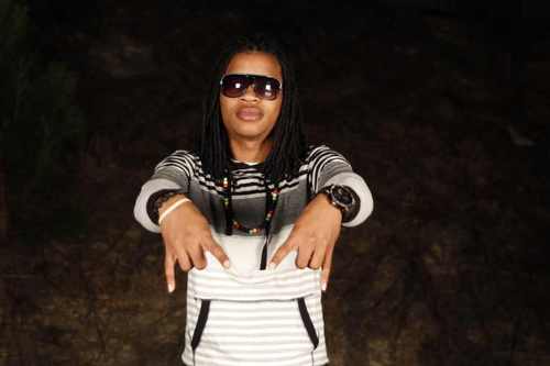 I'm a rapper/songwriter/performer/artists/actor I just wanna hit the jackpot!!