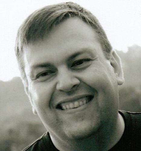 I help leaders develop high-performing teams. I also enjoys sci-fi and a good laugh! Thoughts my own.