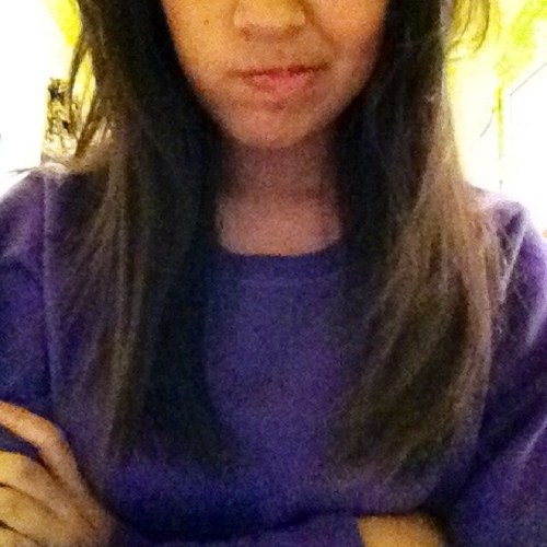 Yeah, @ChazSom3rs is gorgeous. I love @justinbieber. Ask me to follow back and i will. ✋