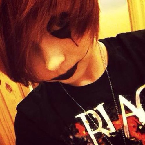 I want to meet Black Veil Brides. Wretched and Divine is the best album ive ever listened to :') Guitarist, hoping to inspire. 'Anthem of the Underground' :D