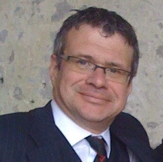 solicitor specialising in criminal and driving Law .Jeremy Betts tweets about law,his family and other stuff !