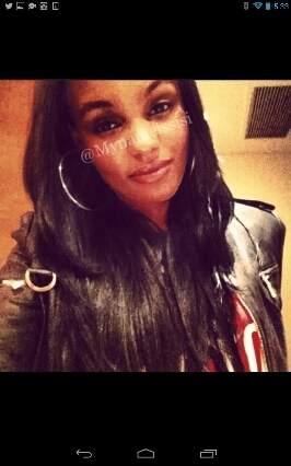 Theres This Actress... She Loves me and i love her. She is Sierra. She is 18. She is the sister of China Anne McClain.