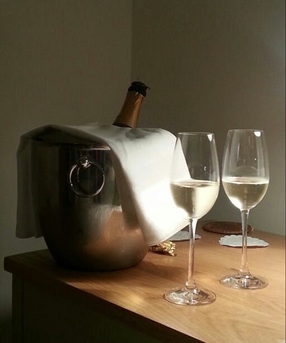 vickwoodhams's profile picture. 