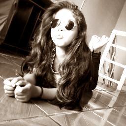 NAAYAANEESOARES@HOTMAIL.COM