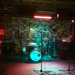 A punk rock n' roll band from Ohio. We are here to kill you.