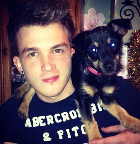 luv1d4life's profile picture. Ello, im from london and I love One Direction also Josh Devine and Joey Cottle❤ hope everybody in 1D can follow me ❤ u guys Im British MOSS IS ADORABLE