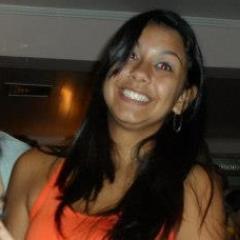 No mundo sempre existirão pessoas que vão te amar pelo que você é, e outras, que vão te odiar, pelo mesmo motivo. Acostume-se.