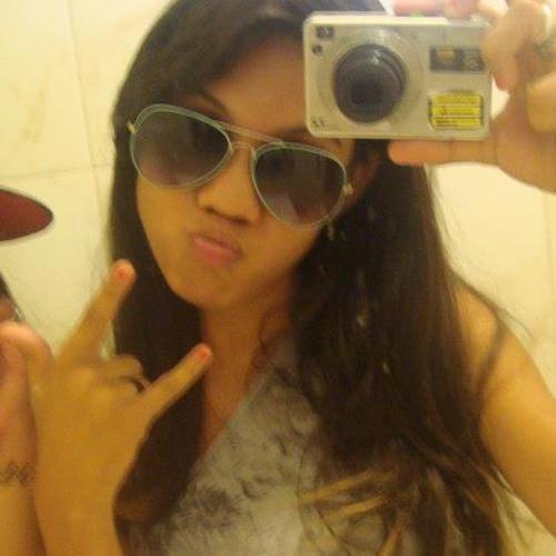 Sou uma garota doce e sincera ,*---*