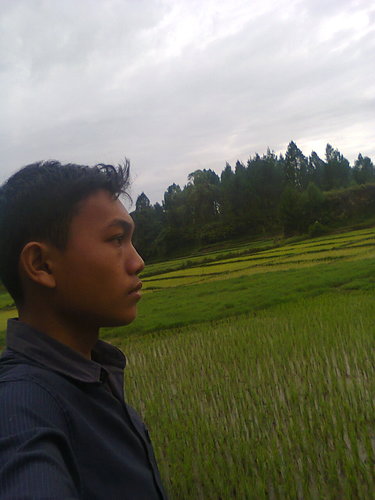 Pengen sukses seperti bill gates & mark zuckenberg | i love my life | brithday : 17 des 1995 | SMAN 2 SIBOLGA
