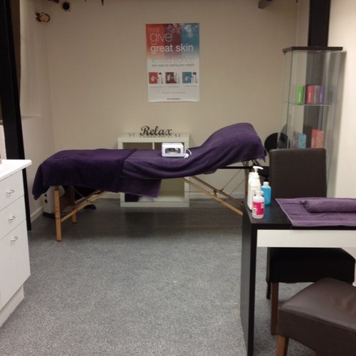 Forever Envious with sarah, offers a wide range of health and beauty treatments with a relaxing experience you will not forget both in salon and mobile.