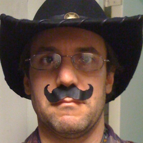 Nicholas Keslakeさんのプロフィール画像