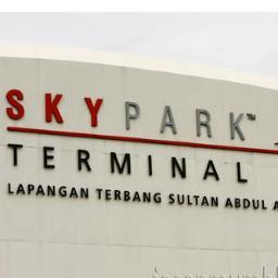 Skypark Subang  is a new furbished International Airport that caters to community airlines namely Firefly, Berjaya Airways and Private Jets.