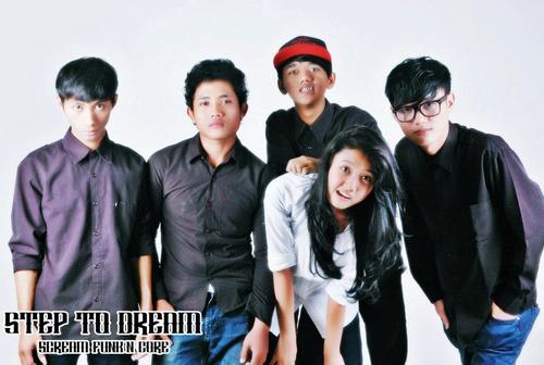 Let's Scream With STEP TO DREAM from Citeureup Funk'N Family- Bogor ! Contack booking : 089638508645 PIN : 212F16C7( ghogo )