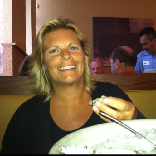 MelissaB0852's profile picture. 