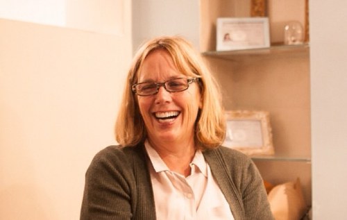 Freelance content writer, reader and proud Santa Clara alum. Love podcasts, fancy cocktails and the Sunday NY Times.