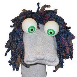 ItsUpstairs's profile picture. I follow back...