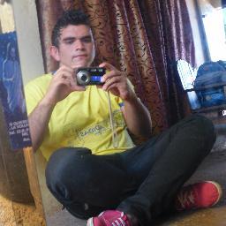 aki yo Ley Chiquinquira kieroo decirle ah ste princesoo q es un besho  nunca cambiee xq cuando lo conosi me saco una sonriisita  tu princesa att: ley