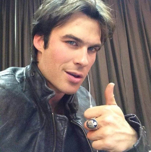 Hello ppl I'm shannon well I love damon aka ian somerhalder hope he fallows and tweets me soon by for now Xx