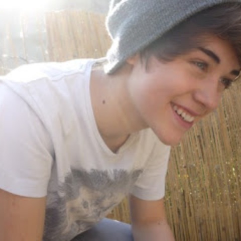 HunterHeroes's profile picture. #LoveIsLove  #TeamLesbian  #TeamOpen