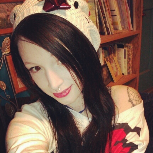 21. gay. happily married. anime. Japan. music. movies. gaming. my puppy. kittens. cute tiny things. hello kitty. hotels. art. tattoos. piercings.