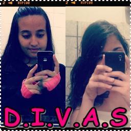 FC' Dedicado As Divas @BeattrizSoouzaA & @Isa_Rippi  , My Perfeitas , My Lindas , My Incriveis  , AMO VOCÊS ; MINHAS AND'S MINHAS D.I.V.A.S MAGNFICAS :)