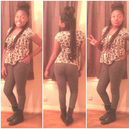 Welp . . Im Tierra , No Need For Bio jusst Follow Mee `& iFollow Back btw Instagram- Tierraa12 (: