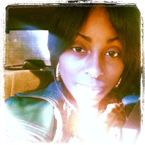 Smart & Sexy lady that likes to have fun, I enjoy laughing.... im mainly about my Kids & My Money, anything else is 2nd to none!!!